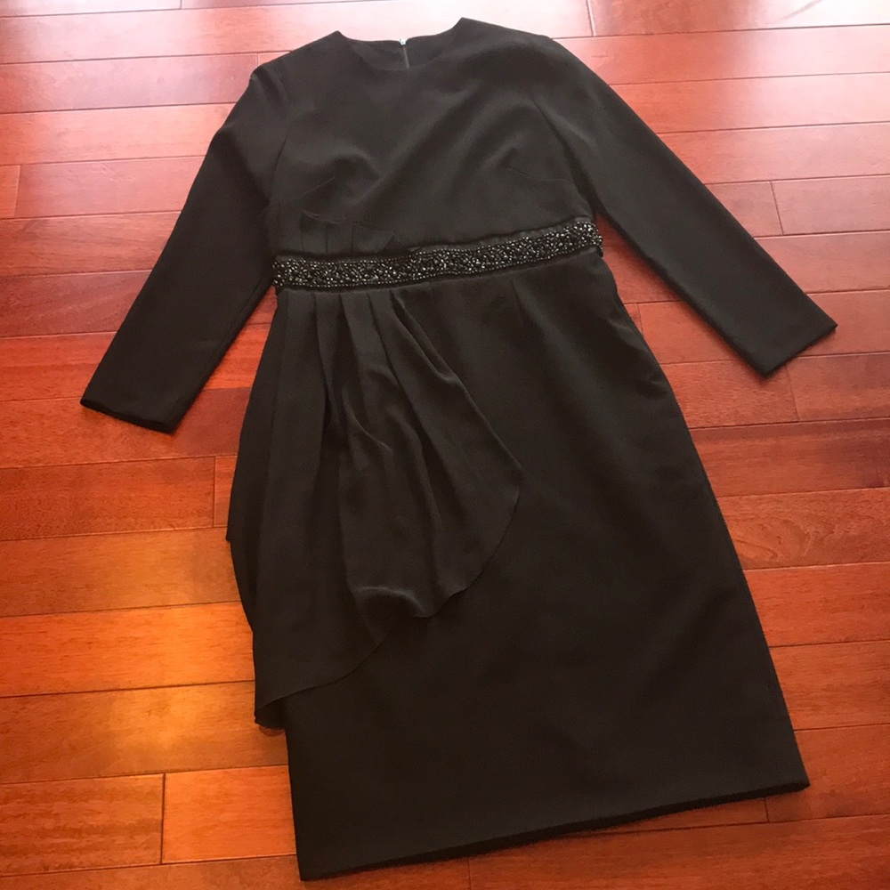👗Couture black beaded long sleeve midi dress